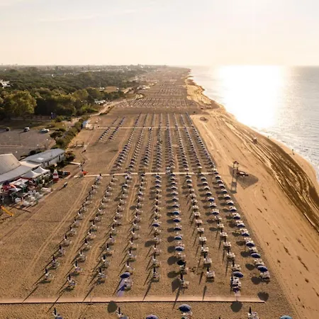 דירה Modern Flat In A Convenient Area