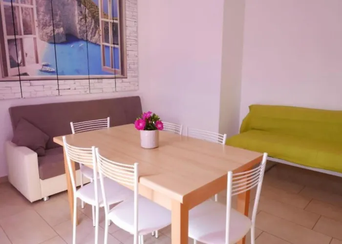 Apartamento Modern Flat In A Convenient Area Bibione